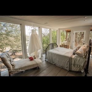 Vera Wang wedding dress